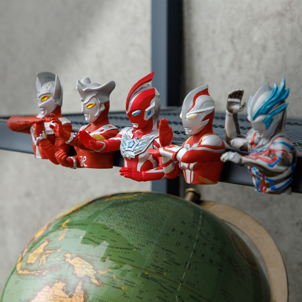 ウルトラマン　ミニフィギュア　セット ウルトラマンミニフィギュアセット - メルカリ