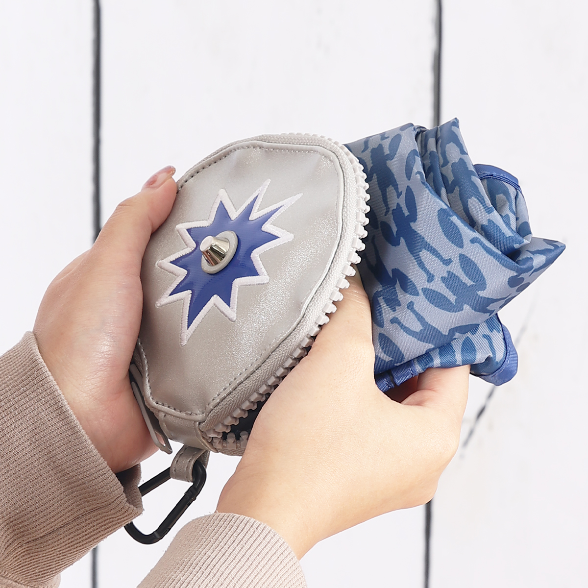 バルタン星人超収納円盤バッグ 53188 《ウルトラマンSHOP限定