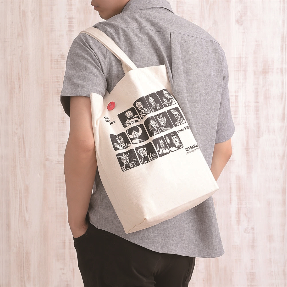 トートバッグ ULTRA HEROES since1966 | ULTRAMAN OFFICIAL SHOP