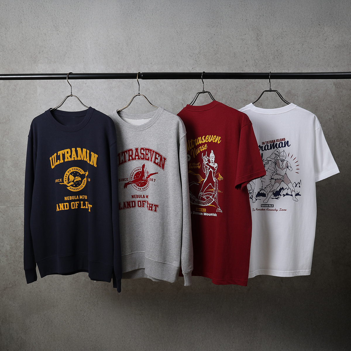 Tシャツ ウルトラマン VS レッドキング 53000 M ～ XL 《ウルトラマン