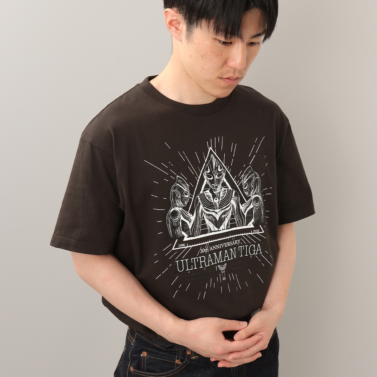 Tシャツ ウルトラマンティガ 30th Anniversary スモークブラック 55907