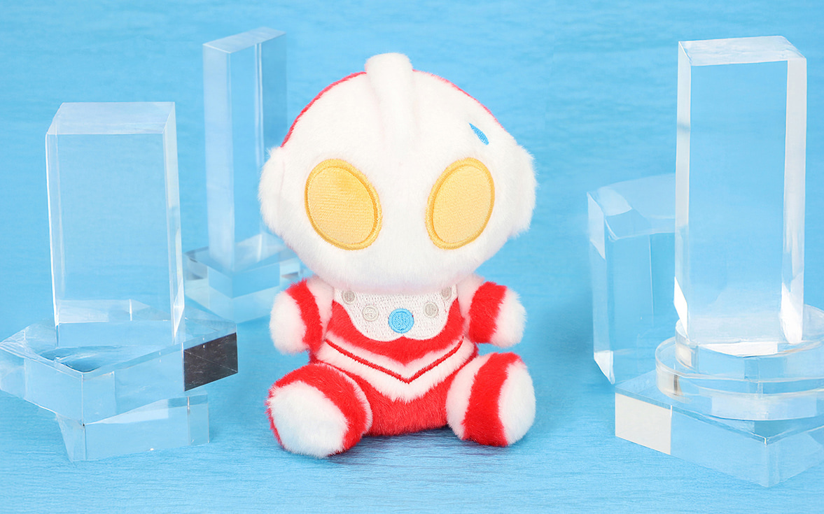 ウルトラマンエイティ　ウルトラマンショップ　ふわふわお座りぬいぐるみ　タグ付き ウルトラマンエイティウルトラマンショップふわふわお座り